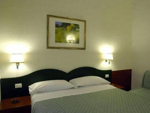 La Girandola Bed & Breakfast Roma Eksteriør bilde